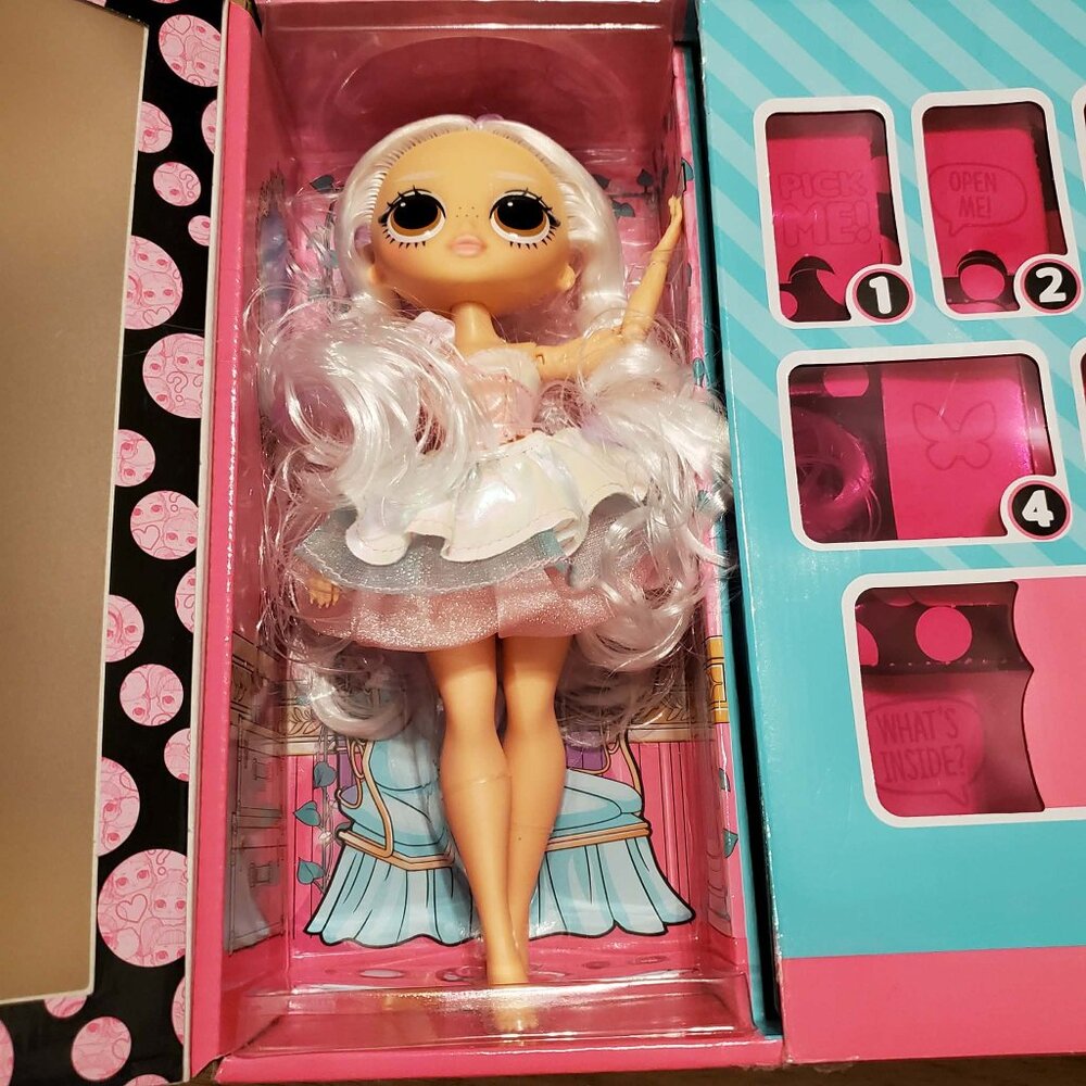 L.O.L. Surprise! OMG Eye Spy Fairy Fashion Doll Set